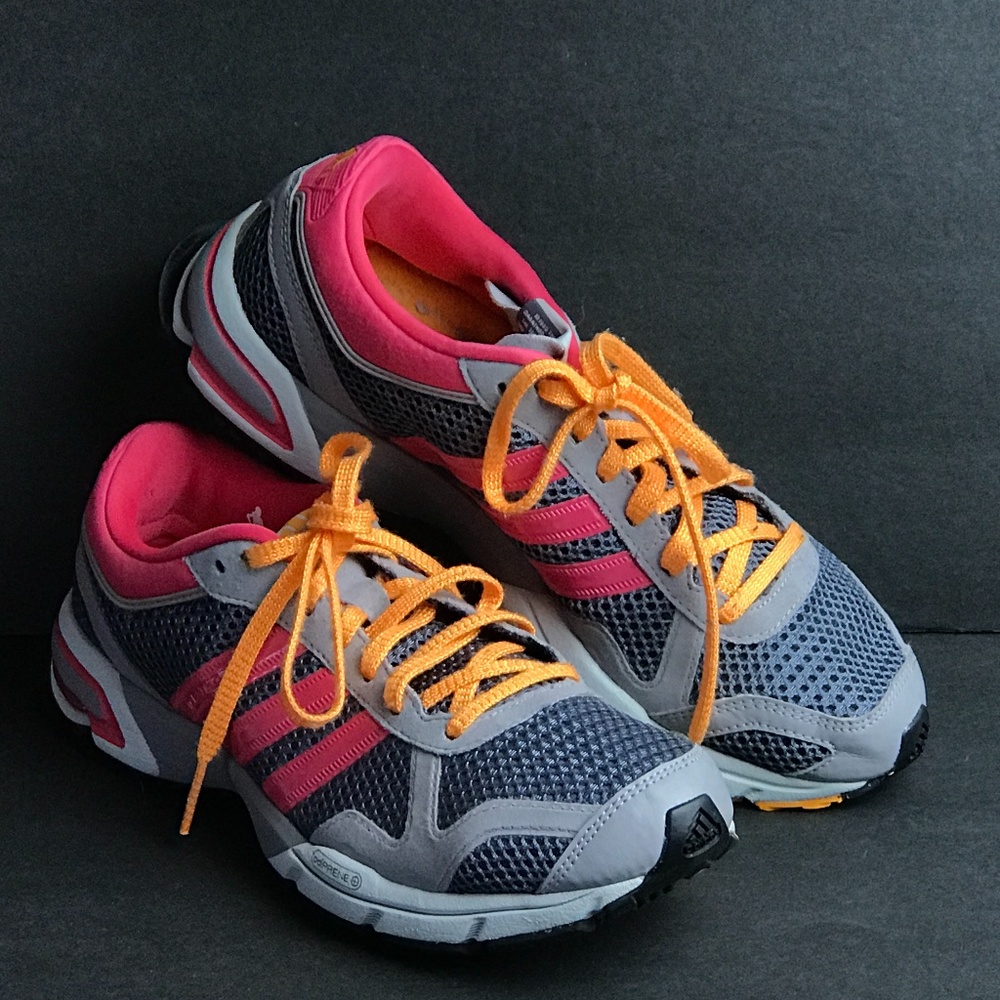 Size 7.5 Adidas Women's Sneakers